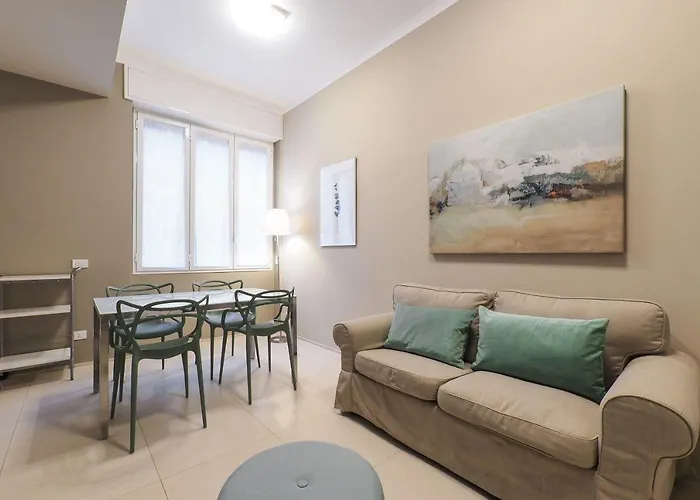 Contempora - Bilocale Luminoso con Balcone - Duomo - B52